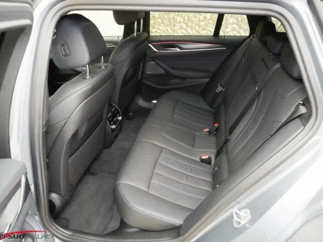 BMW 530 530d Touring xDrive