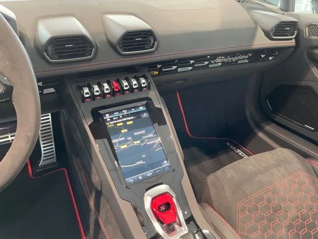 Lamborghini Huracan EVO Spyder