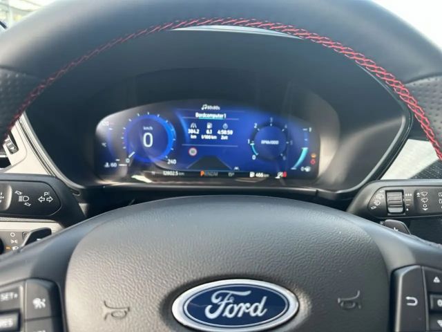 Ford Kuga ST Line