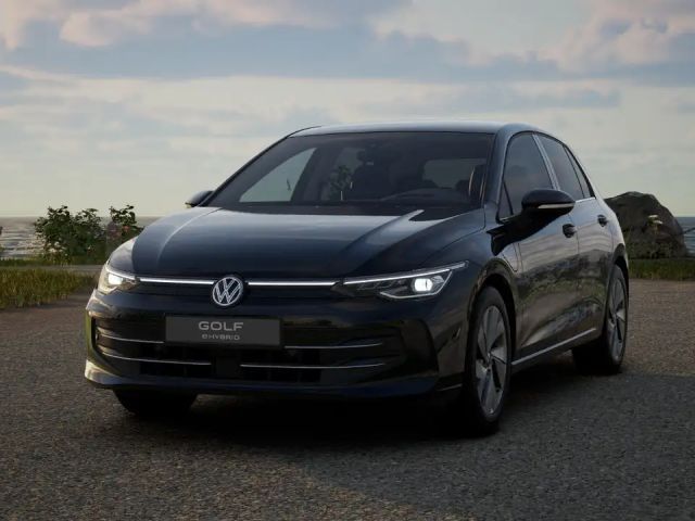 Volkswagen Golf DSG Style eHybrid