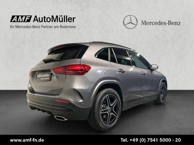 Mercedes-Benz GLA 200 AMG Line