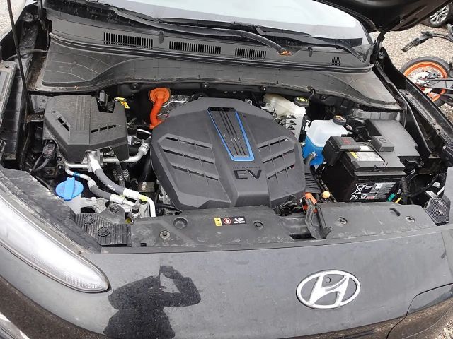 Hyundai Kona 39 kWh Electric