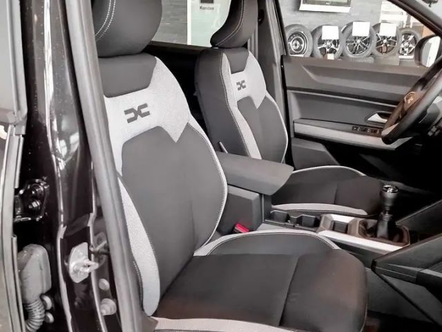 Dacia Duster Hybrid 140 Plus