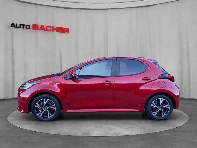 Toyota Yaris Active Hatchback Hybride