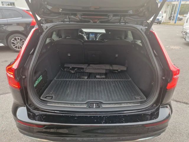 Volvo V60 Cross Country AWD Plus