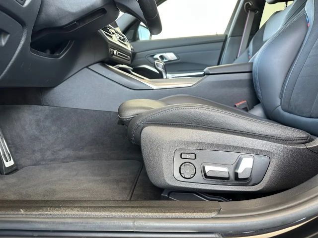 BMW 330 330e Sedan xDrive