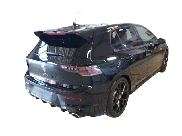 Volkswagen Golf 2.0 TSI Golf VIII