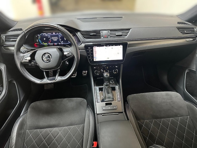 Skoda Superb 1.4 TSI Combi iV