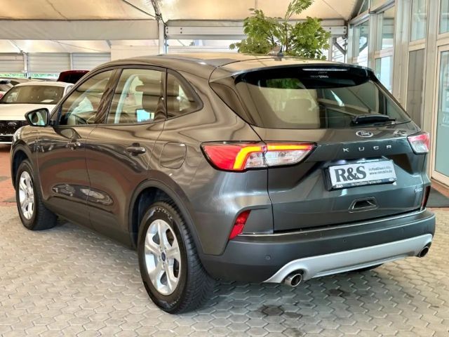 Ford Kuga Cool & Connect