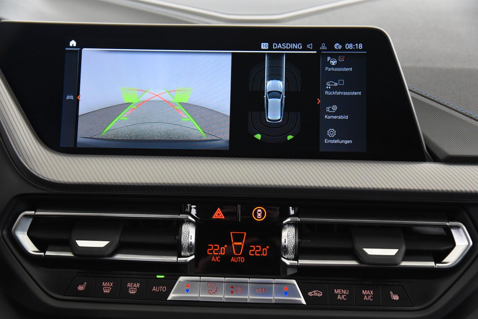 BMW 118 118i M-Sport Sedan