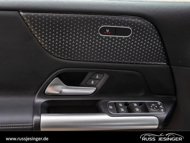 Mercedes-Benz B 180 Progressive Sedan