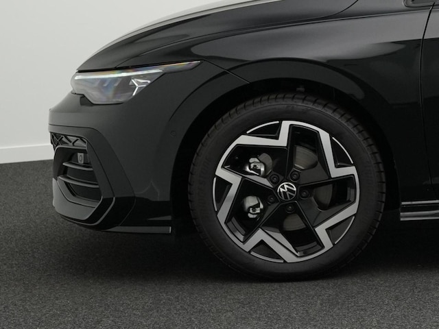 Volkswagen Golf 1.5 eTSI IQ.Drive R-Line