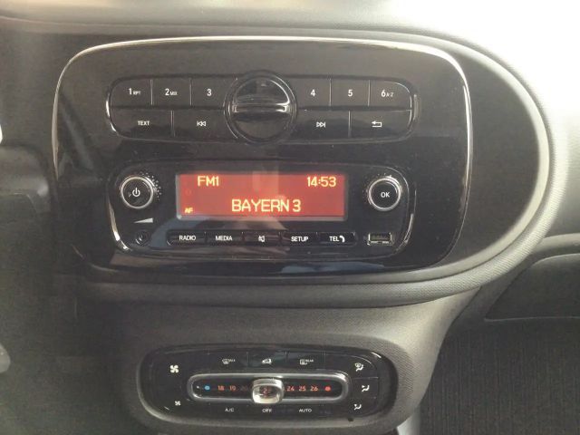 Smart EQ forfour smart EQ forfour Klima/Sitzhzg./BC/Tempomat/eFH.