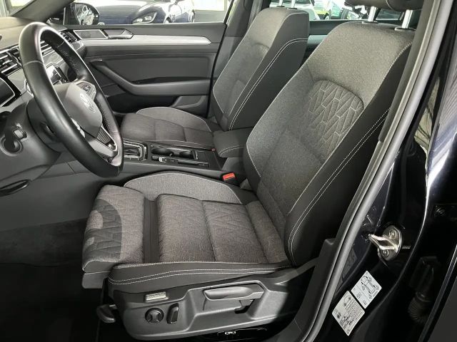 Volkswagen Passat Business Variant