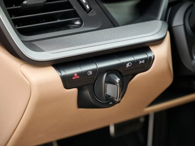 Porsche 911 Carrera Coupé