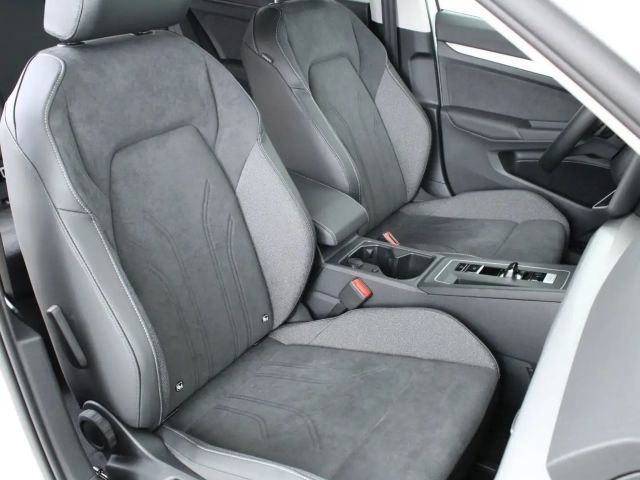 Volkswagen Golf DSG Life Variant