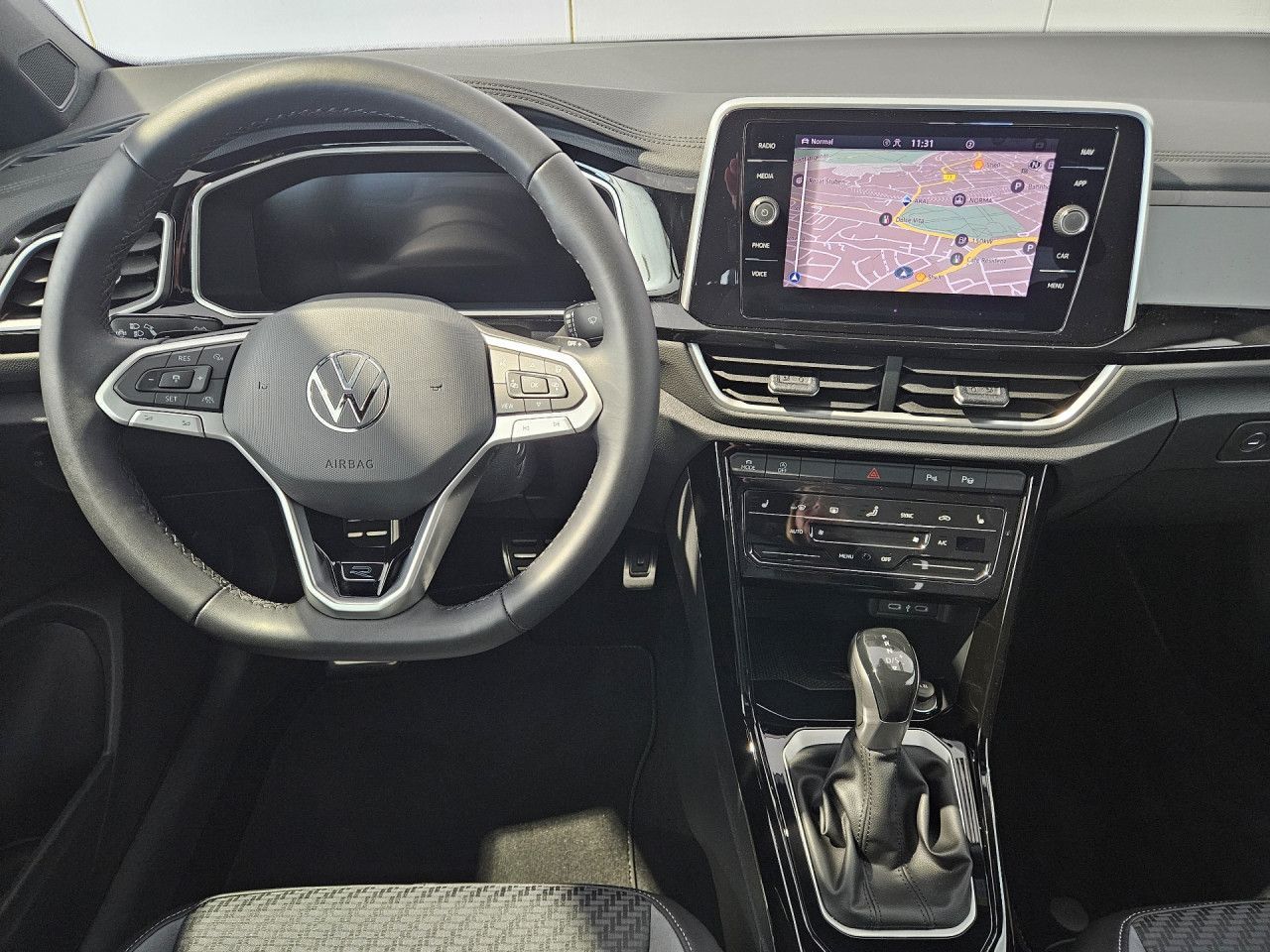 Volkswagen T-Roc 1.5 TSI Cabriolet DSG R-Line