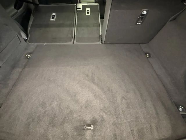 Land Rover Range Rover Evoque P300e