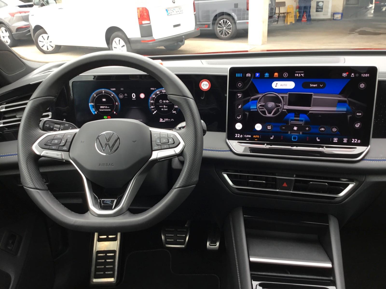 Volkswagen Tiguan 2.0 TDI DSG R-Line