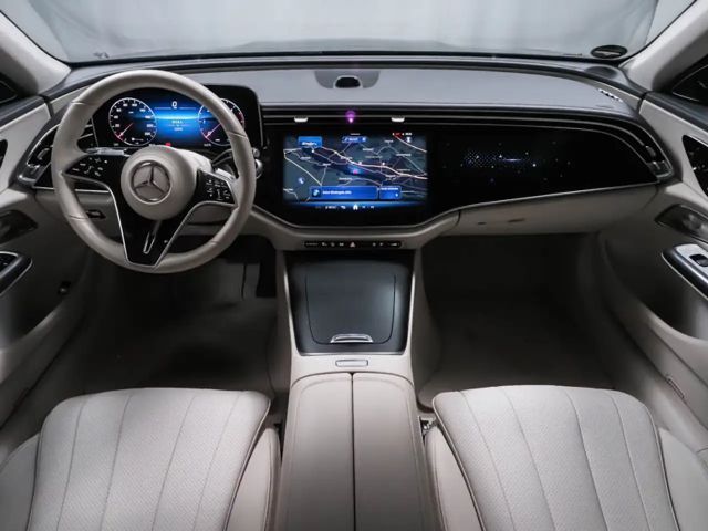 Mercedes-Benz E 220 4MATIC E 220 d Estate