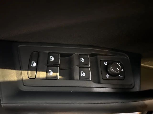 Volkswagen T-Roc Design TSI