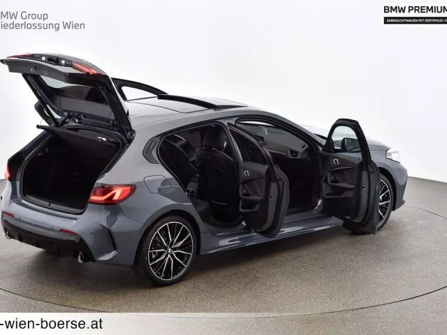 BMW 120 120d xDrive