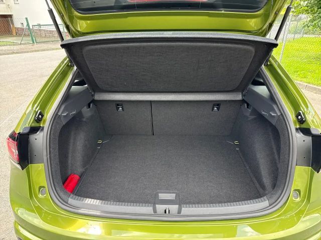 Volkswagen Taigo 1.0 TSI DSG R-Line