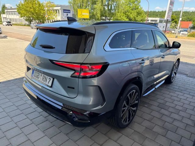 Renault Espace E-Tech Hybrid Iconic