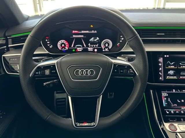 Audi S8 Quattro