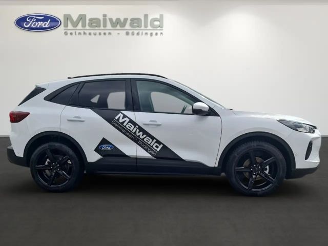 Ford Kuga Hybrid Titanium