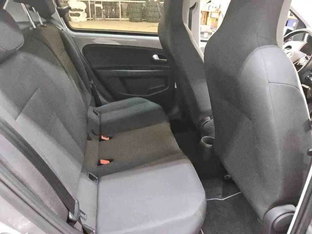 Volkswagen e-up! Style