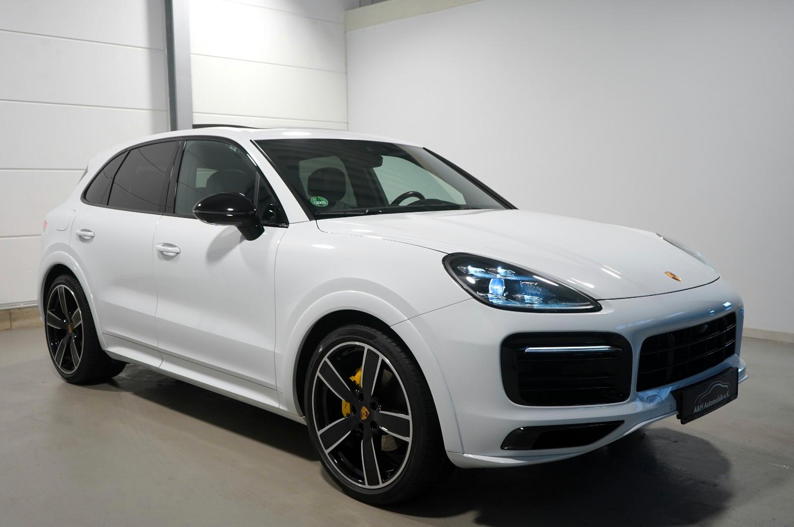 Porsche Cayenne Platinum Edition