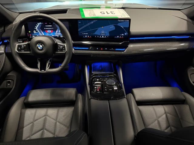 BMW 520 520d M-Sport Touring