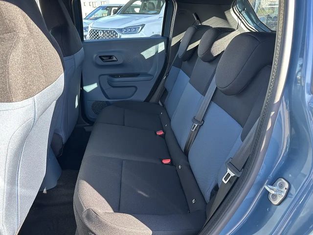 Fiat Grande Panda Hybrid mHEV 110 6-Gang eDCT Icon