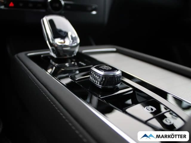 Volvo XC90 AWD Plus Recharge T8