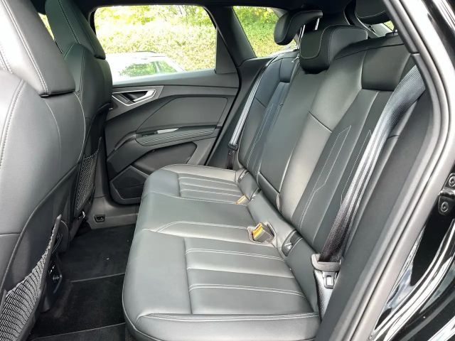 Audi Q4 e-tron Quattro