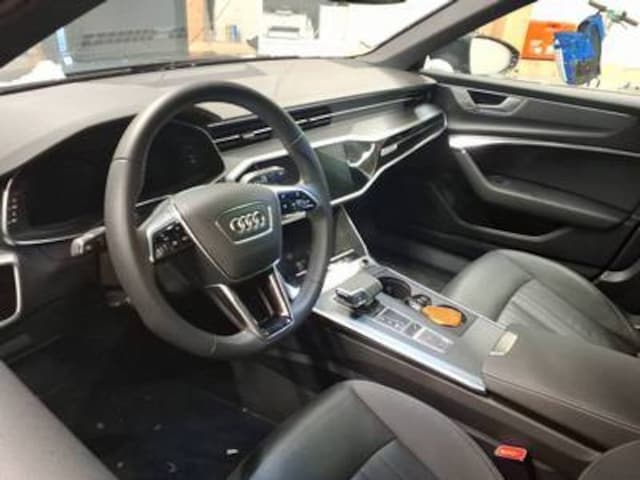 Audi A6 45 TFSI Avant Quattro S-Tronic