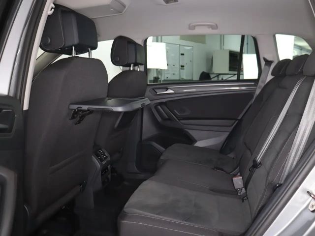 Volkswagen Tiguan Allspace DSG R-Line Style