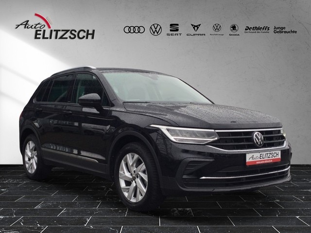 Volkswagen Tiguan Tiguan Active LED Navi ACC RFK SH LM