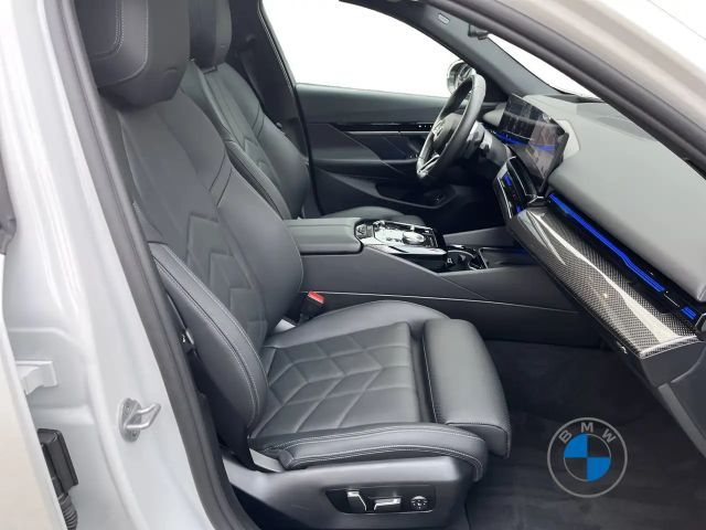 BMW 520 520i M-Sport Touring