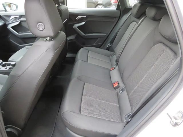Audi A3 35 TFSI S-Tronic Sedan Sportback