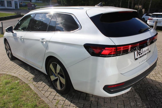 Volkswagen Passat 1.5 eTSI DSG Variant