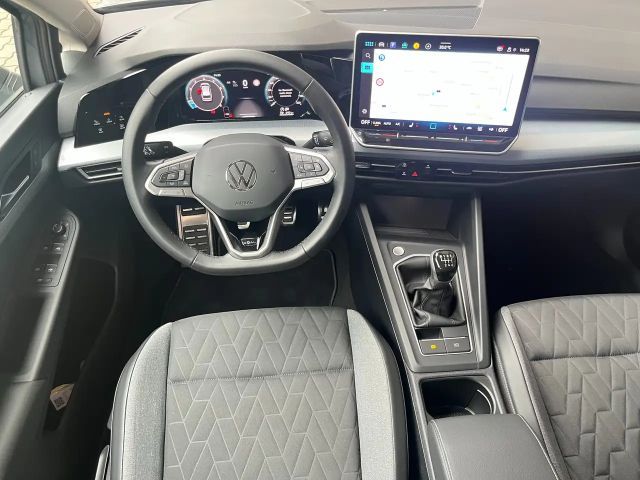 Volkswagen Golf 1.5 TSI Variant