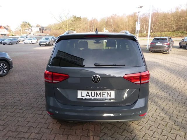 Volkswagen Touran 1.5 TSI DSG