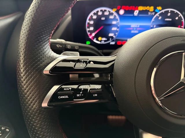 Mercedes-Benz GLA 200 4MATIC GLA 200 d