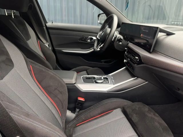 BMW 320 320i M-Sport Touring