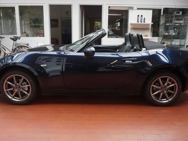 Mazda MX-5 SkyActiv