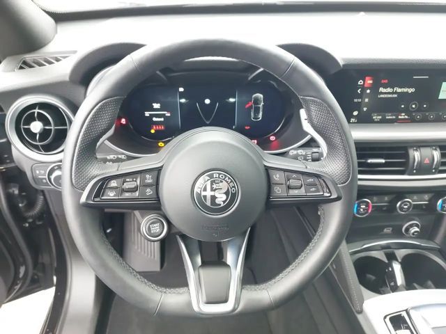 Alfa Romeo Stelvio AT8 Q4 Veloce
