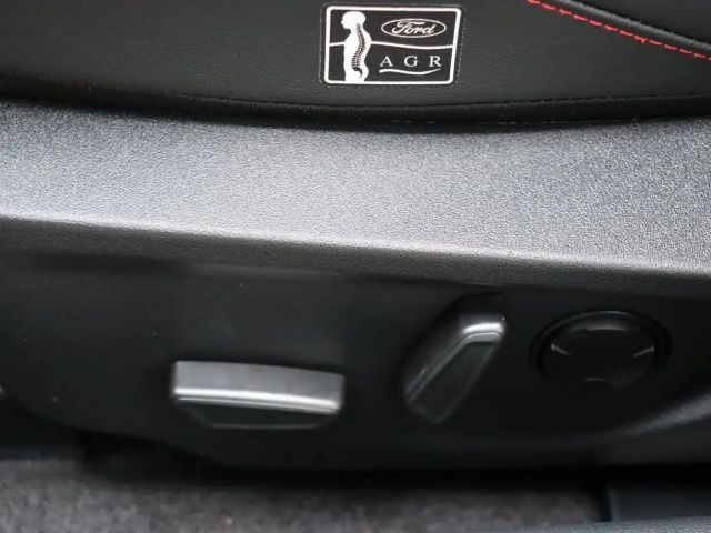 Ford Focus ST Line Wagon