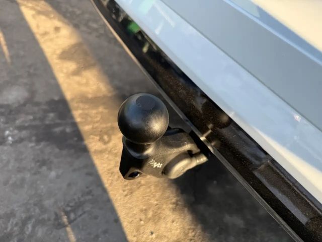 Volkswagen Touran DSG R-Line